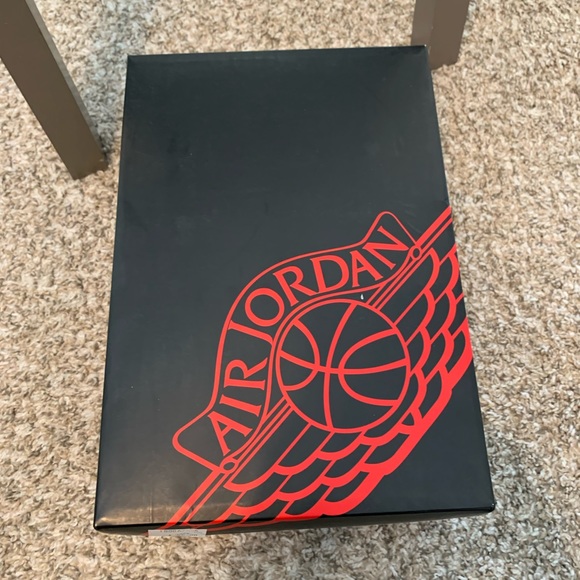 Air Jordan 1 Low - Picture 12 of 12